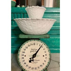 Vintage Indiana Glass Basketweave Chip & Dip Bowl Set